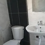 Captain Niko Apartman *