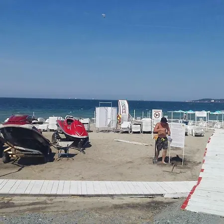 Captain Niko 아파트 *