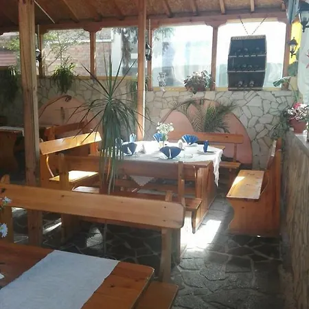 Apartament Captain Niko Burgas